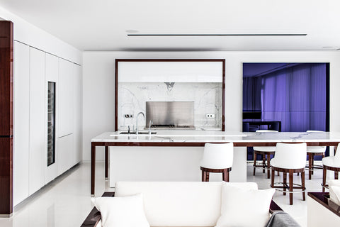TEL AVIV : Contemporary simplicity