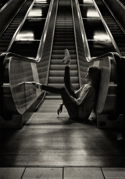 Max Moden : Ballerina in Stockholm city Subway Nr.9 , Photography - Max Moden, alimitlessworld
